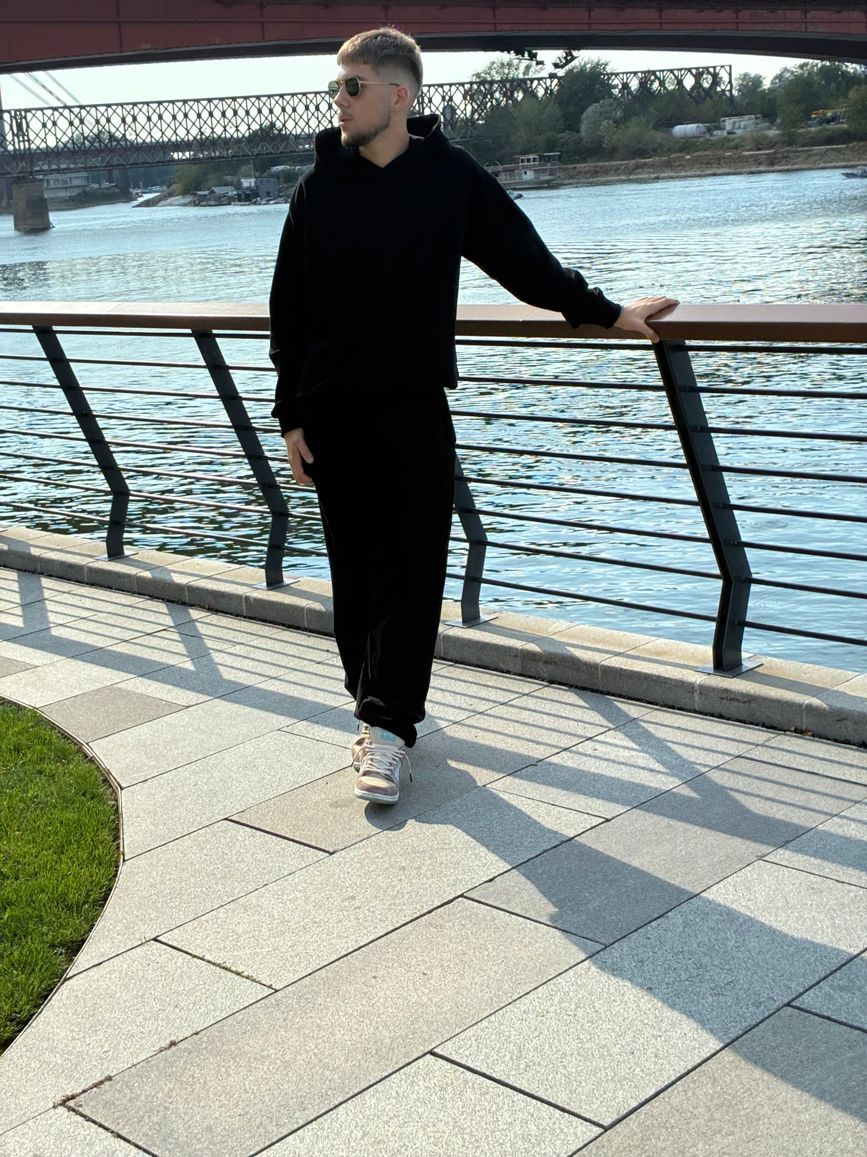 Black komplet trenerka (M)